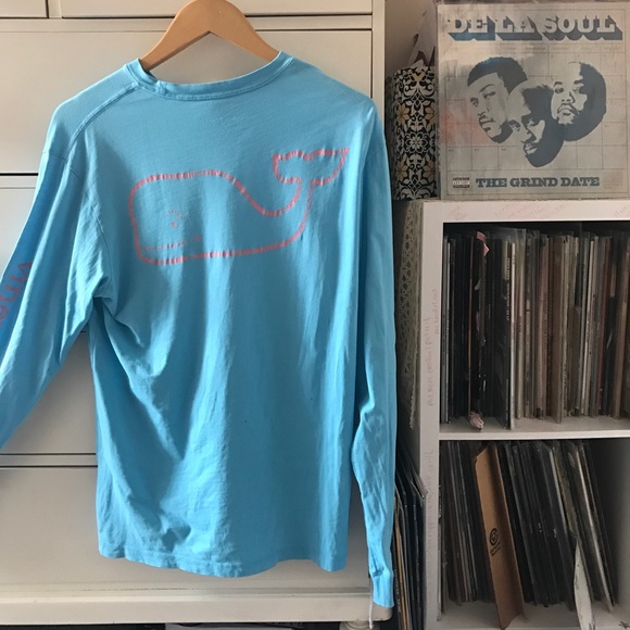 Vineyard Vines Tops - Vineyard 🐳 Vines